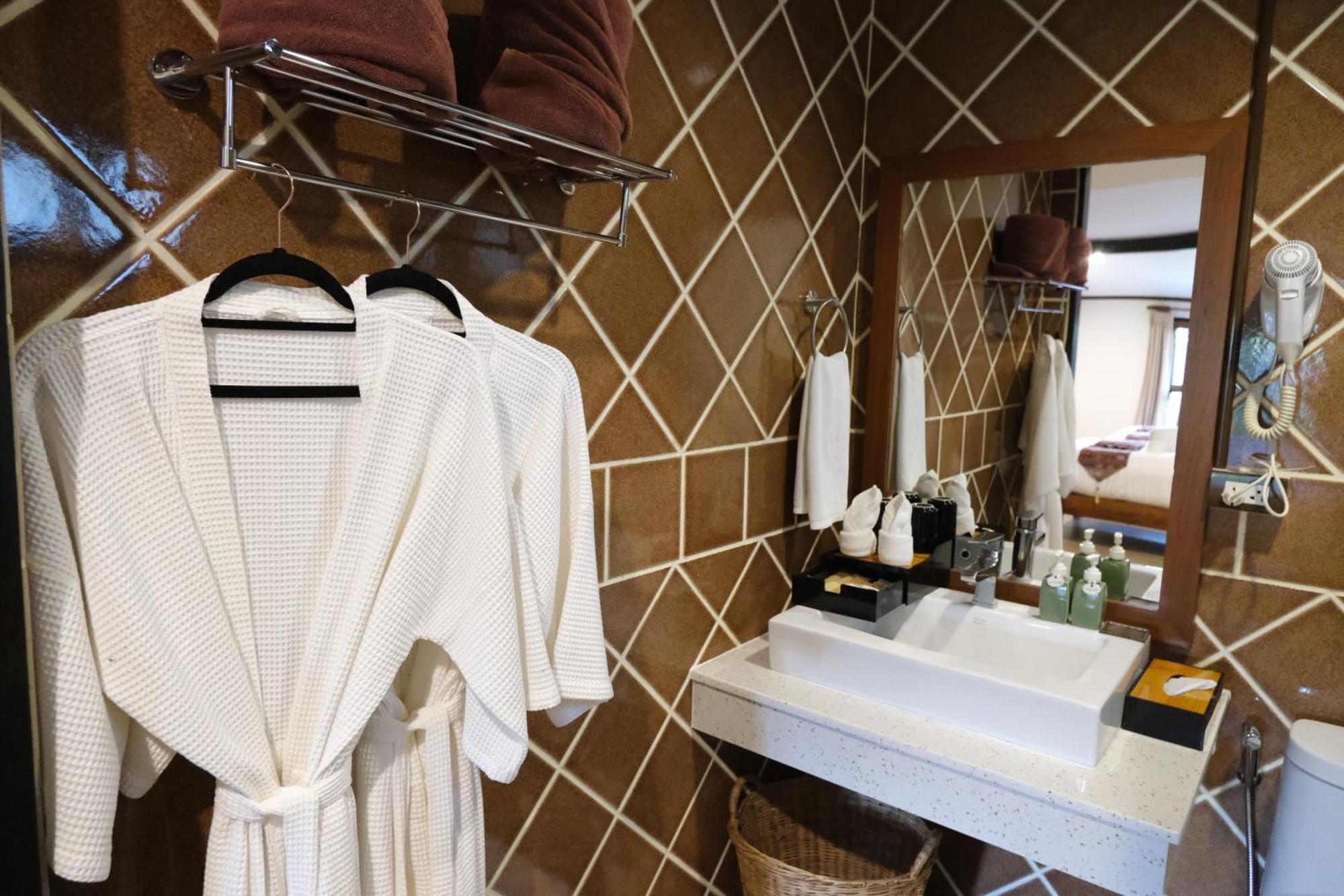 Hotel Vimarn Kaew Village And