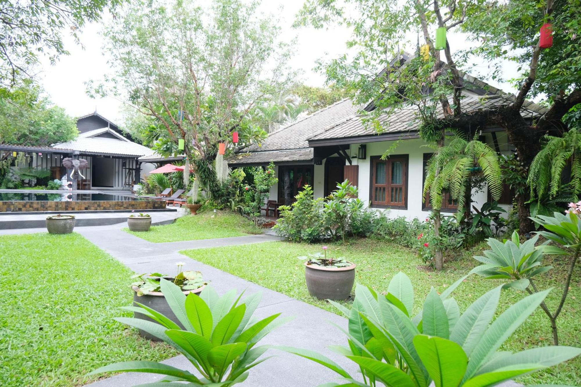 Hotel Vimarn Kaew Village And Chiang Mai