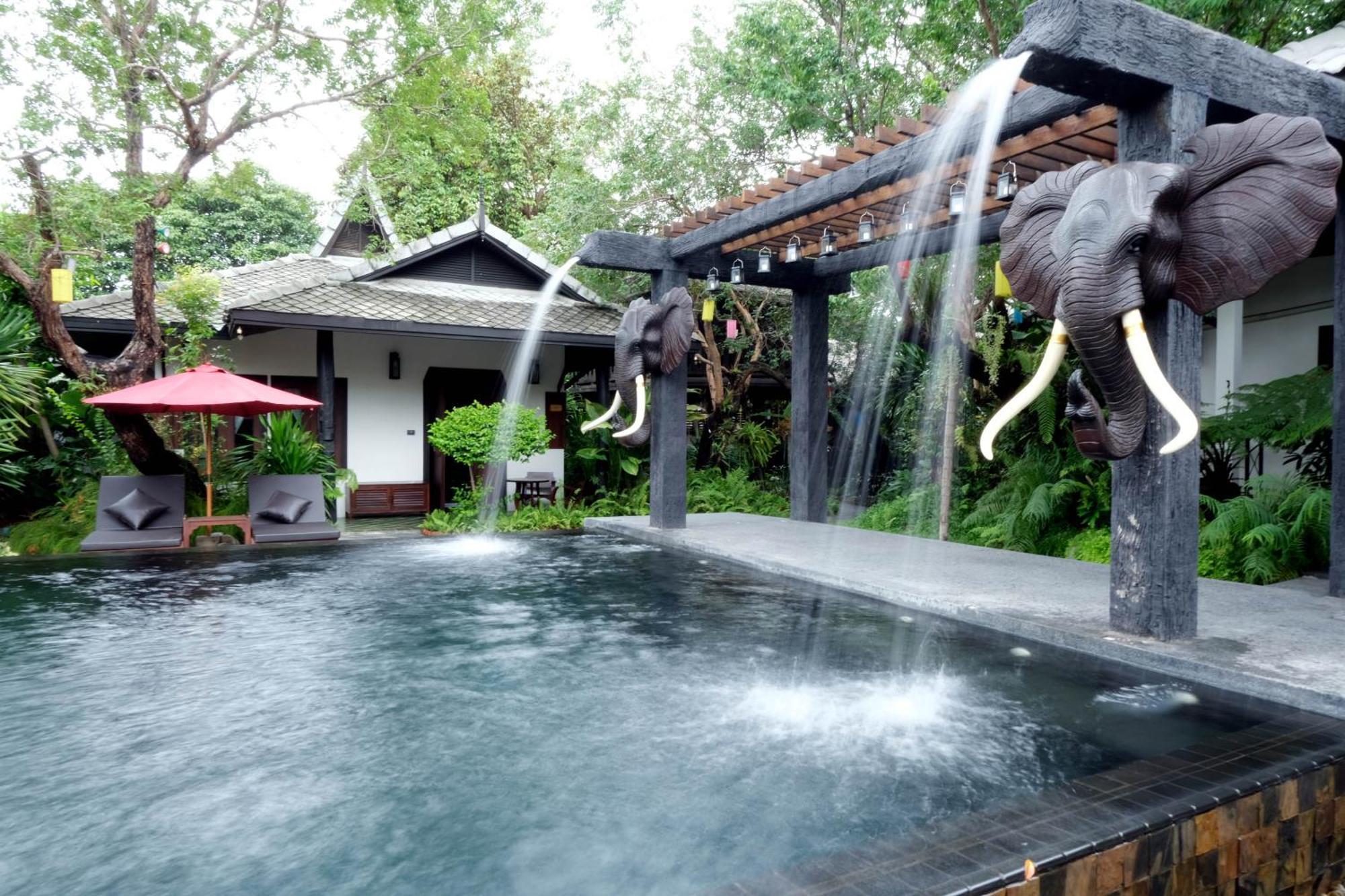 Vimarn Kaew Village And