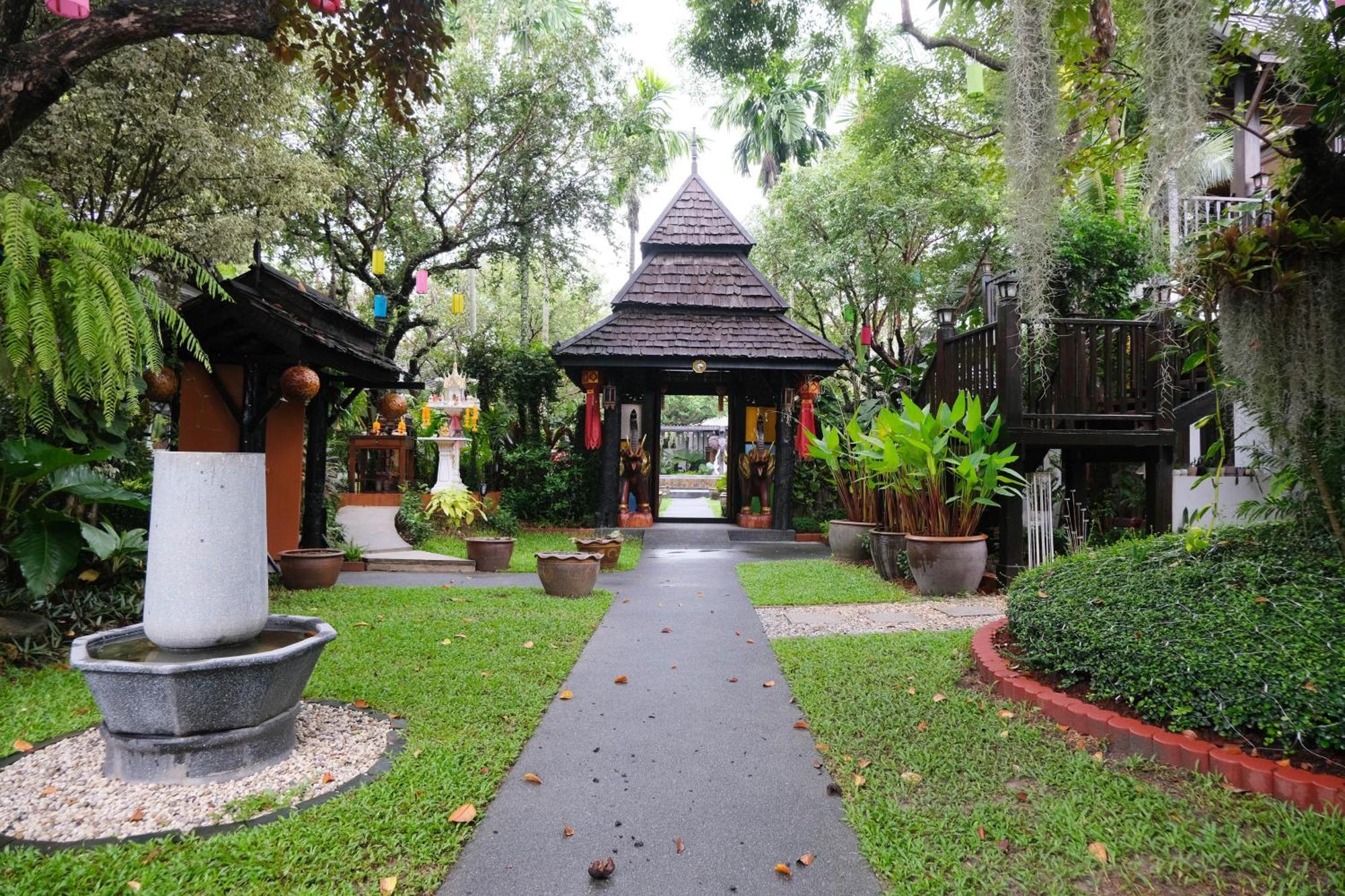 Hotel Vimarn Kaew Village And
