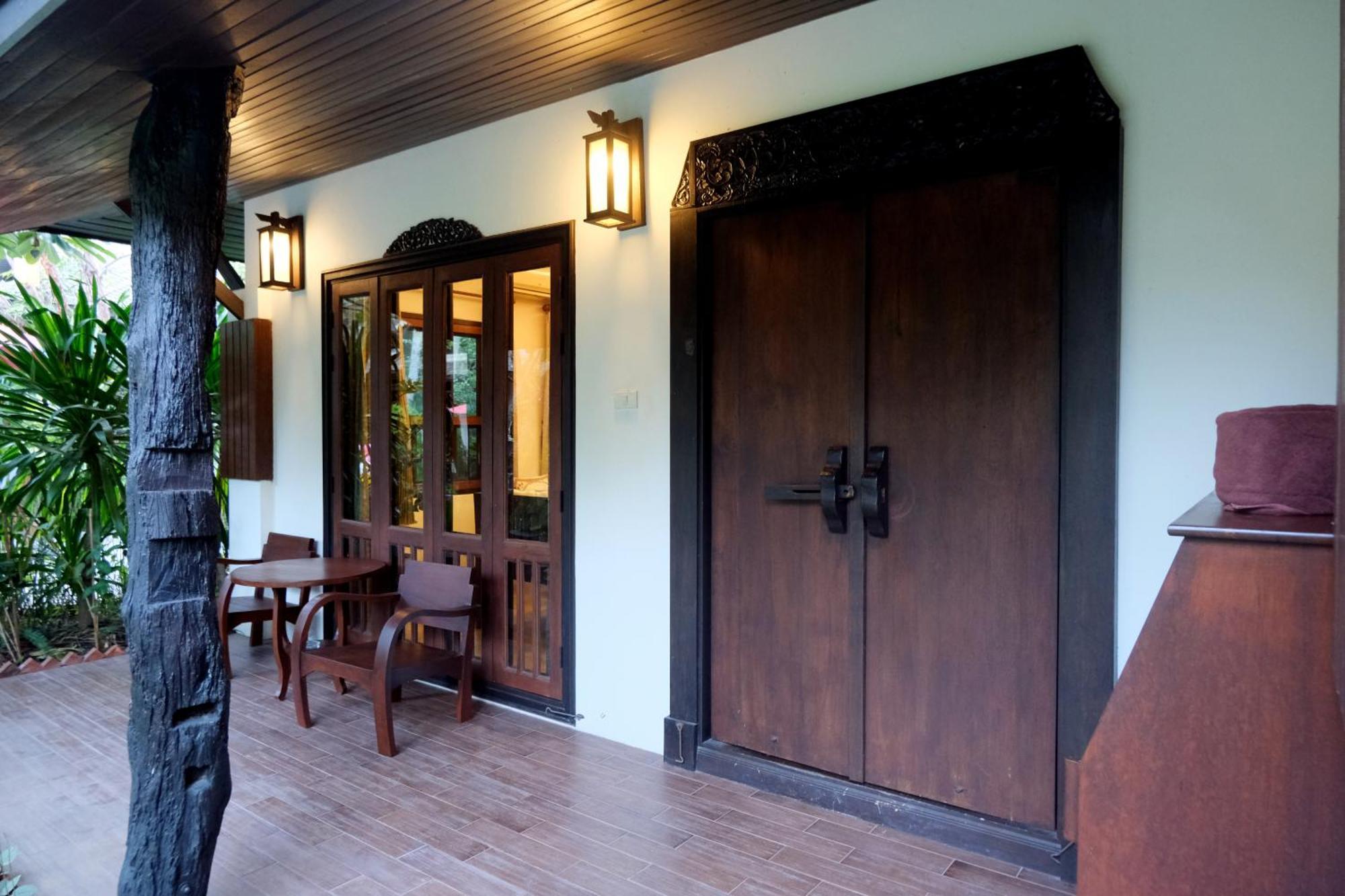 Vimarn Kaew Village And 3* Chiang Mai