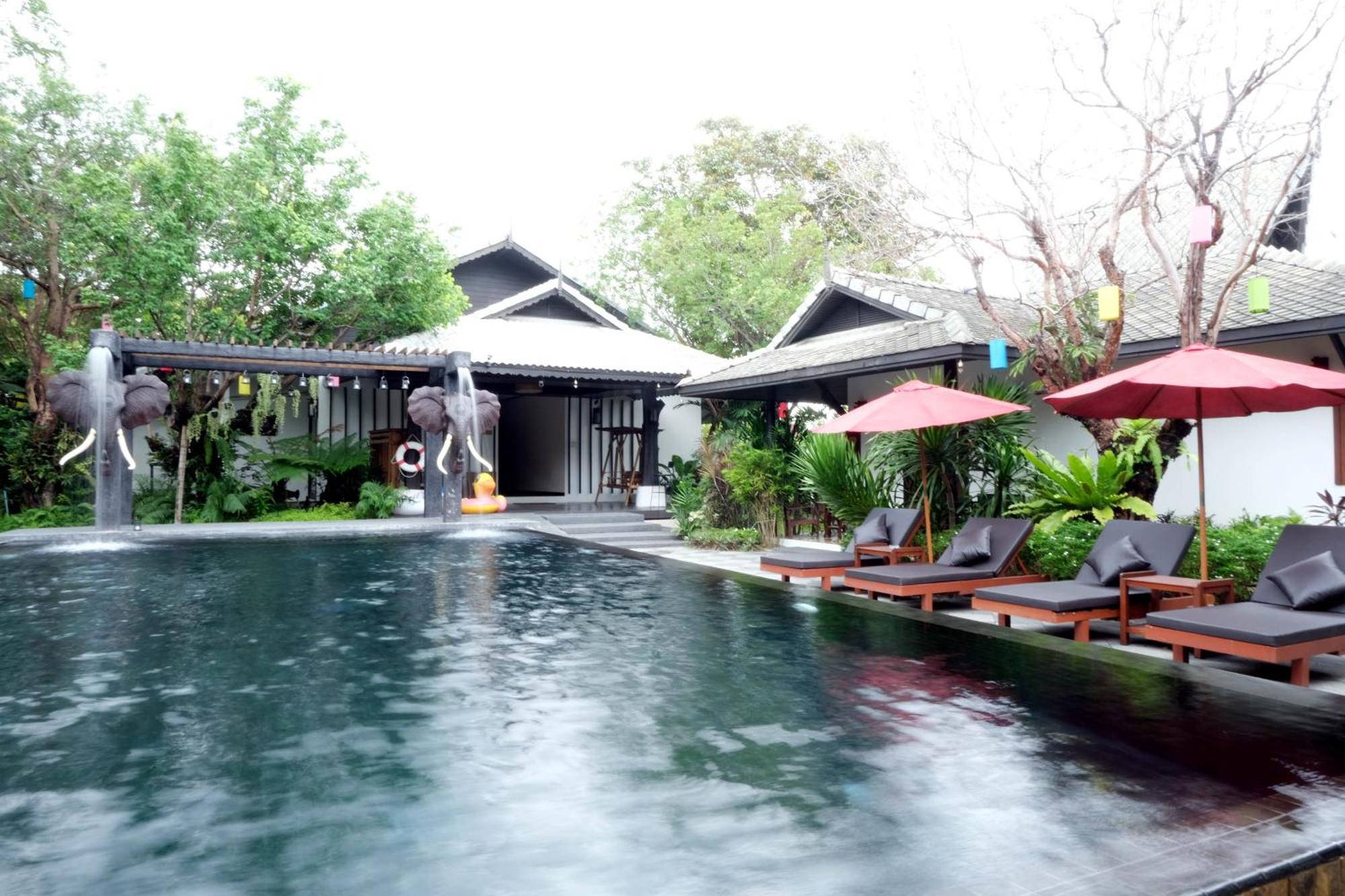 Vimarn Kaew Village And