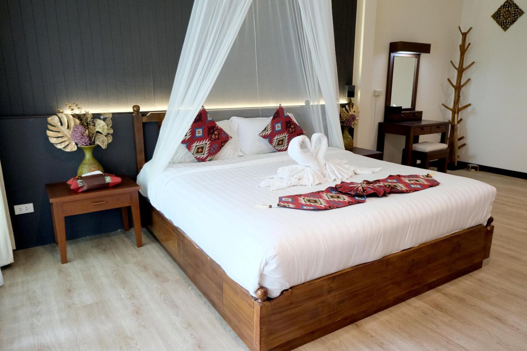Vimarn Kaew Village And 3* Chiang Mai