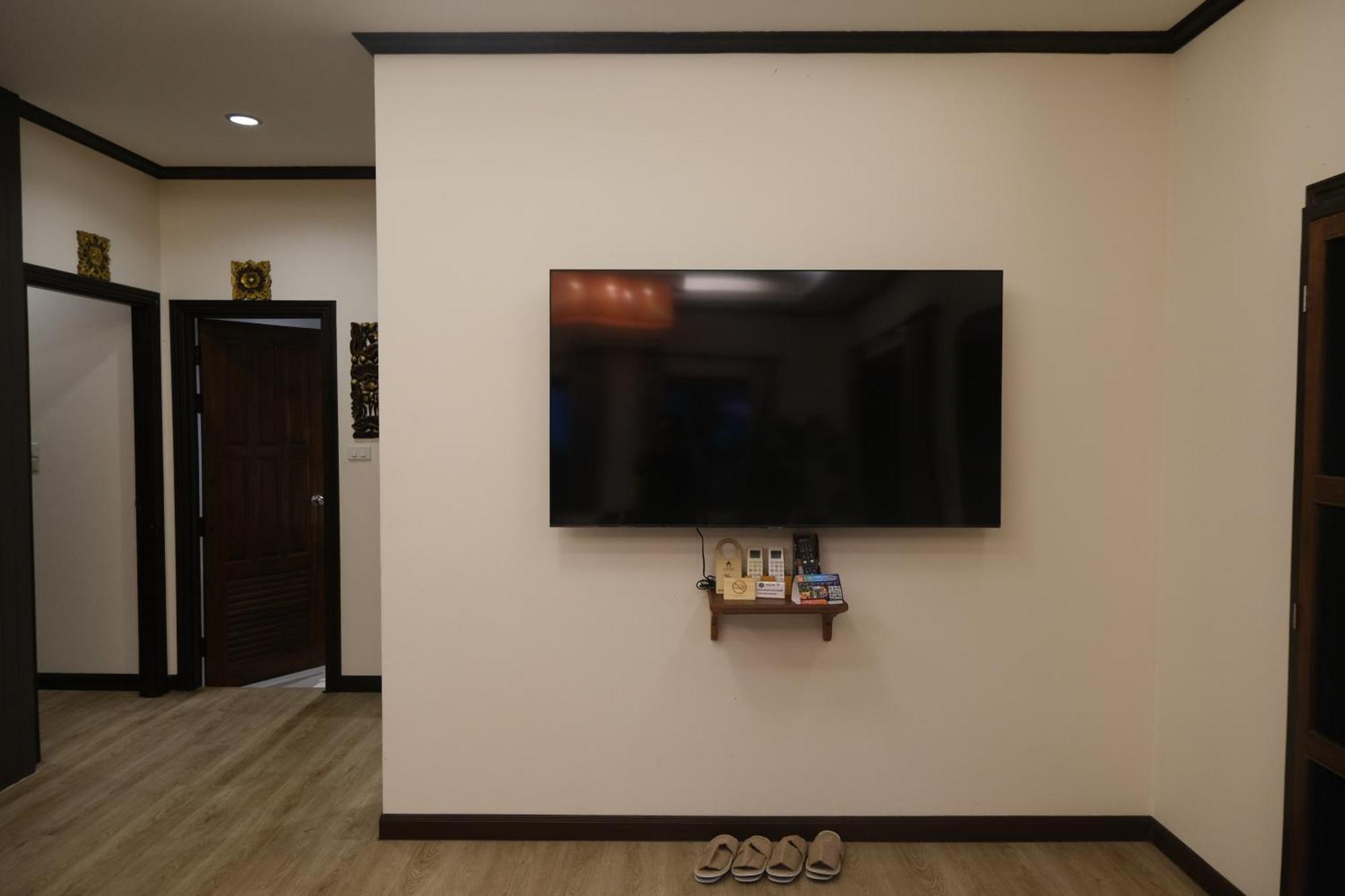 Vimarn Kaew Village And 3*