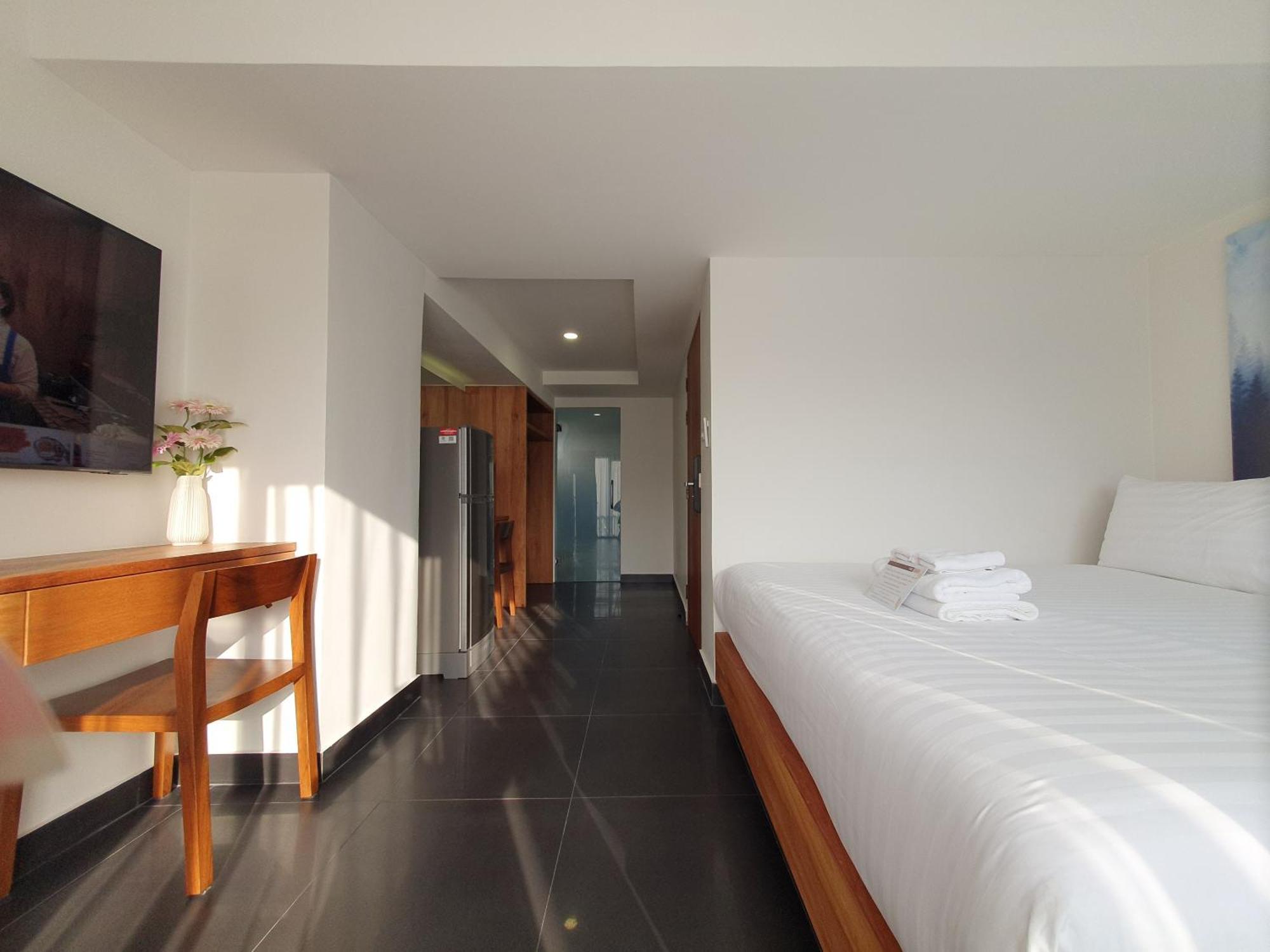 The Sila - Intrawarorot Apartment *