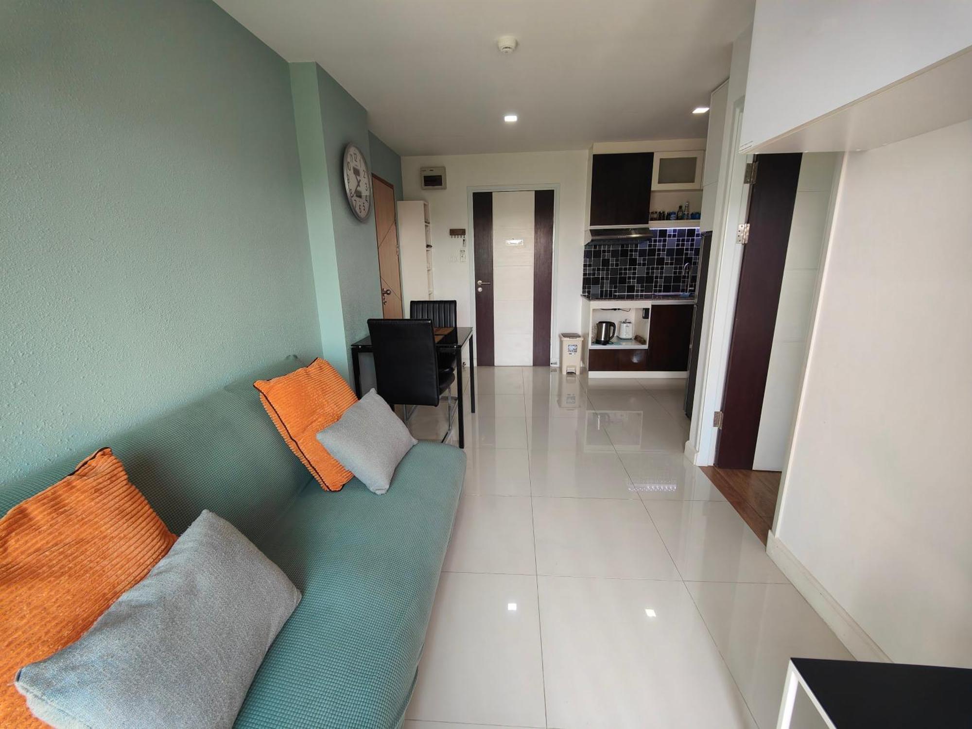 Blue And Farang Homes * Chiang Mai