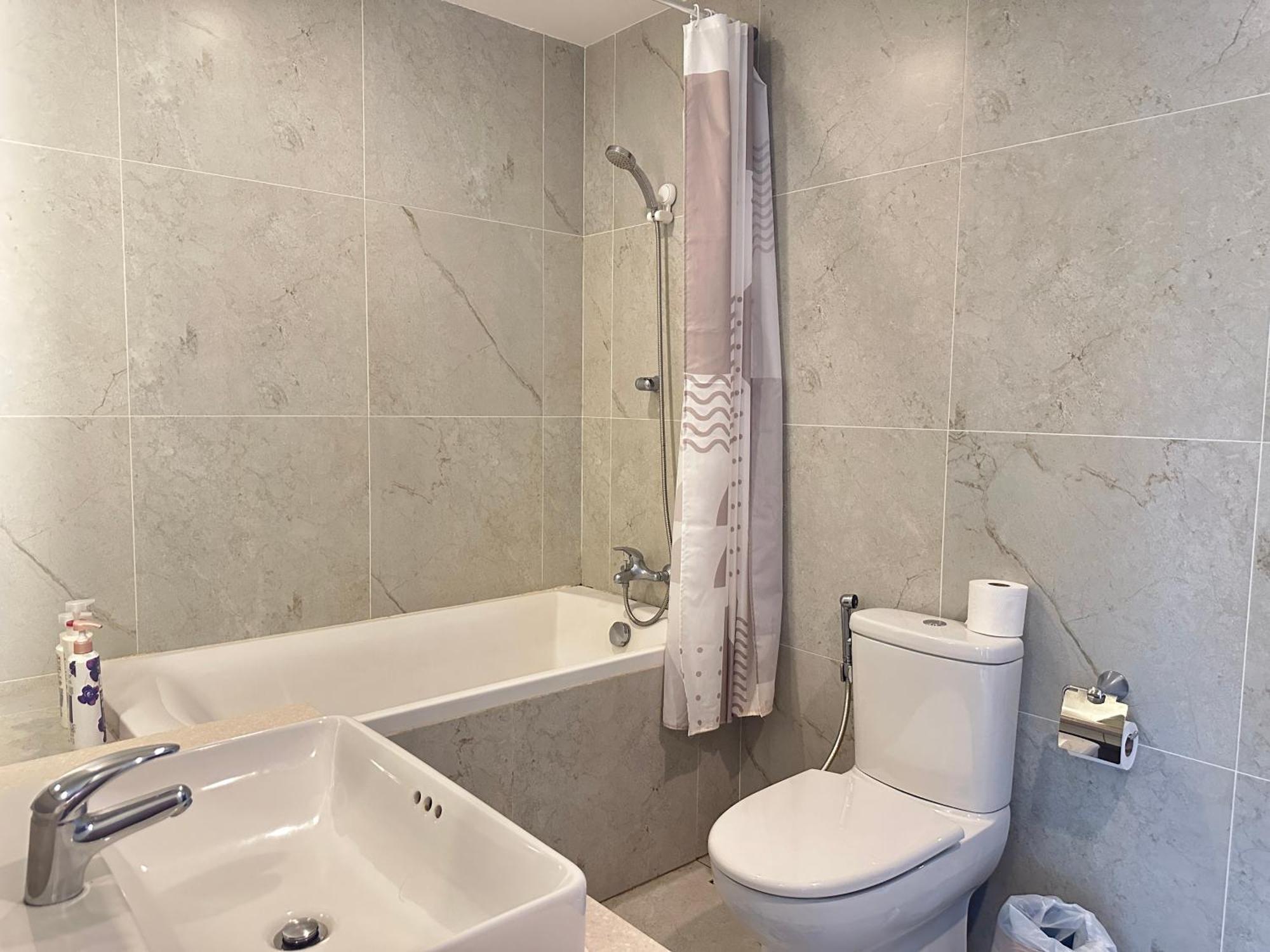 The Astra 2bedroom 65sqm,close Night Bazaar And Old City Apartment Chiang Mai