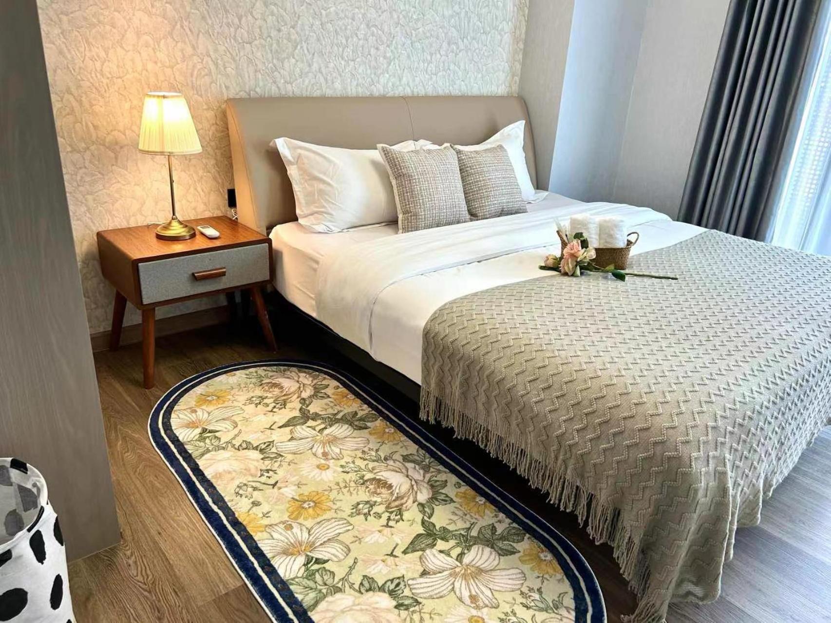 5 Minutes Walk To The Festival Super Large Luxury Swimming Pool Apartment