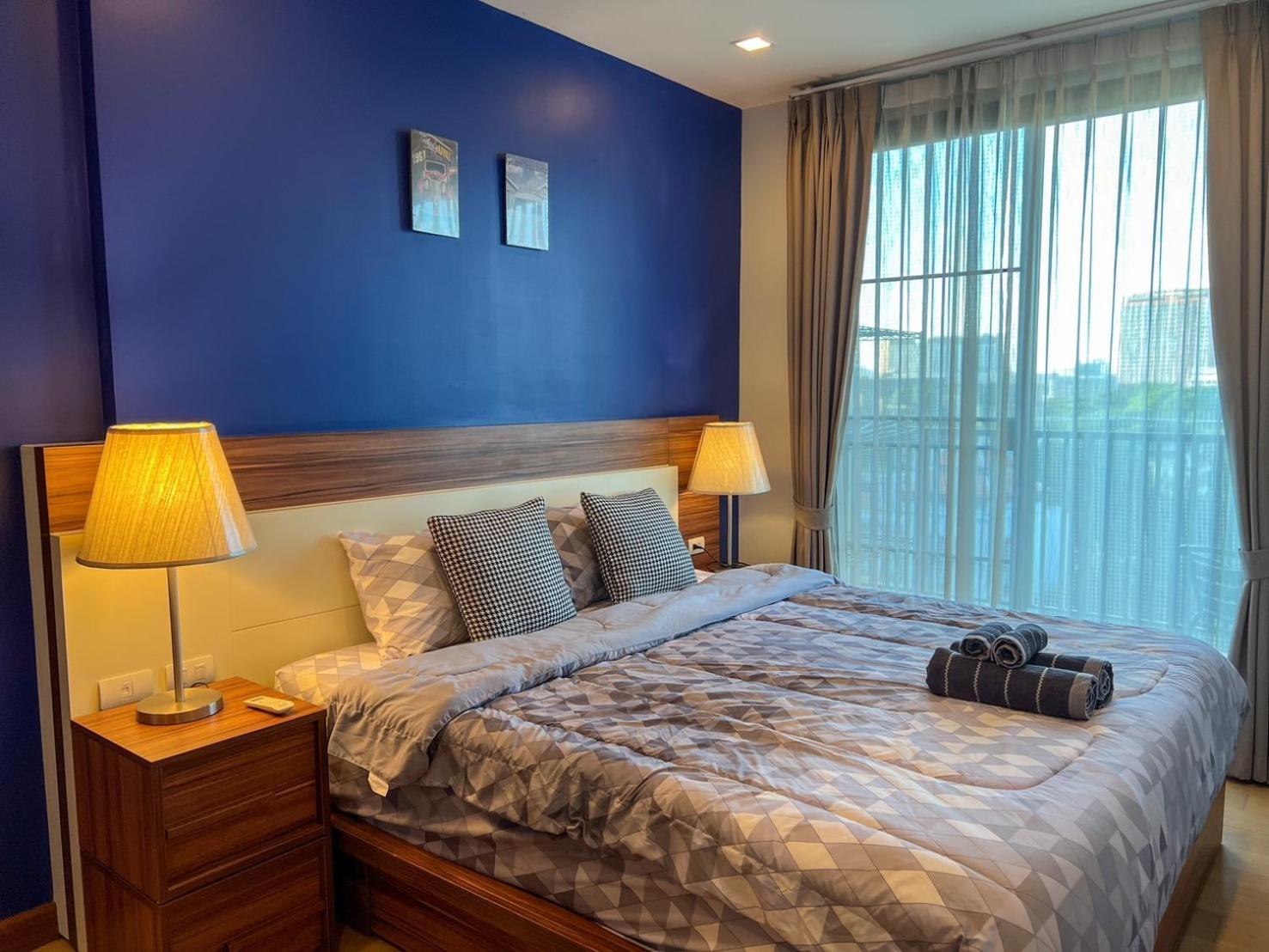 Apartment The Astra Luxury In Town