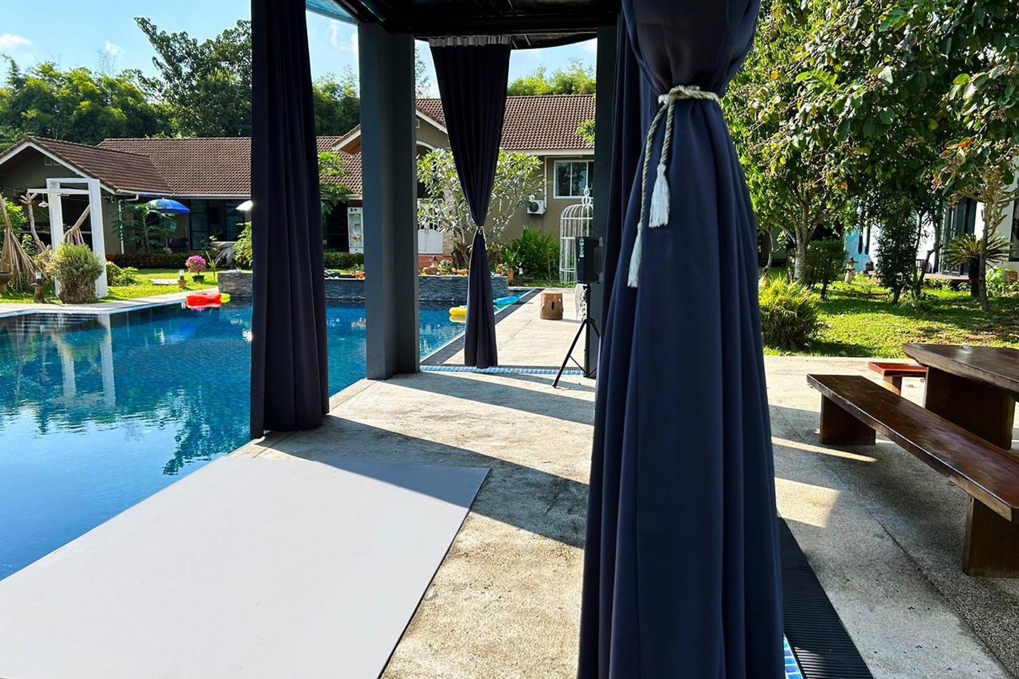 Resort Thai Good Arts
