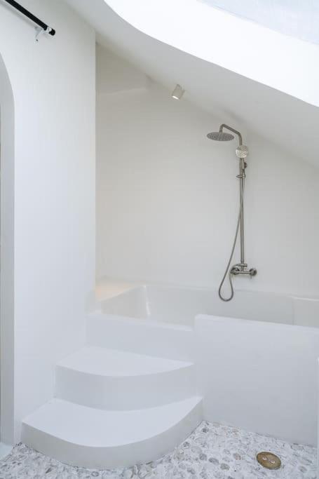 Stunning Pool - In Old Town *