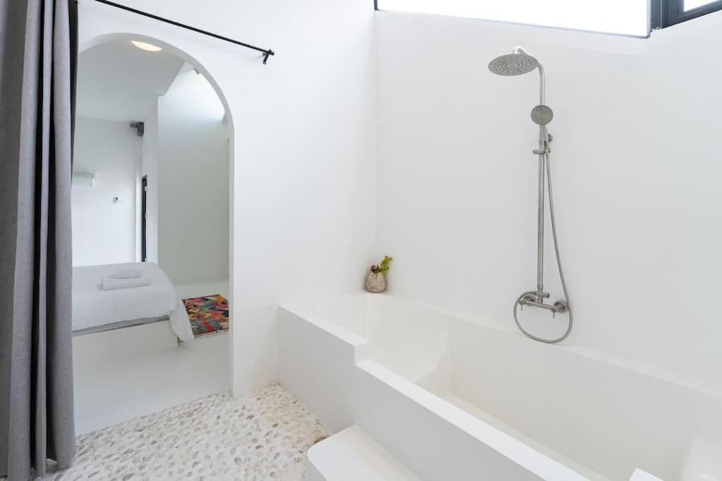 Stunning Pool - In Old Town Villa *
