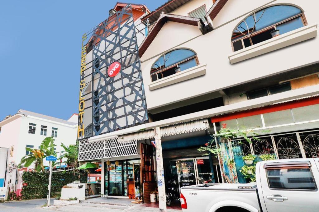 Oyo 544 Sleep Sloth 3* Chiang Mai