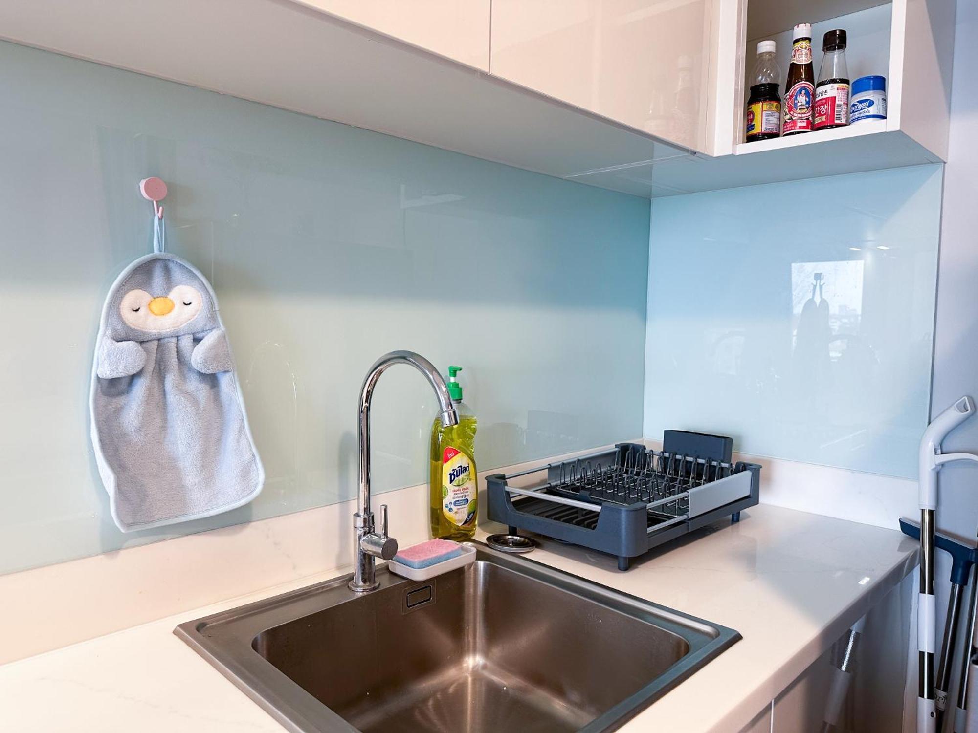 New & Cozy 2 Bedroom @ The Astra Sky River *