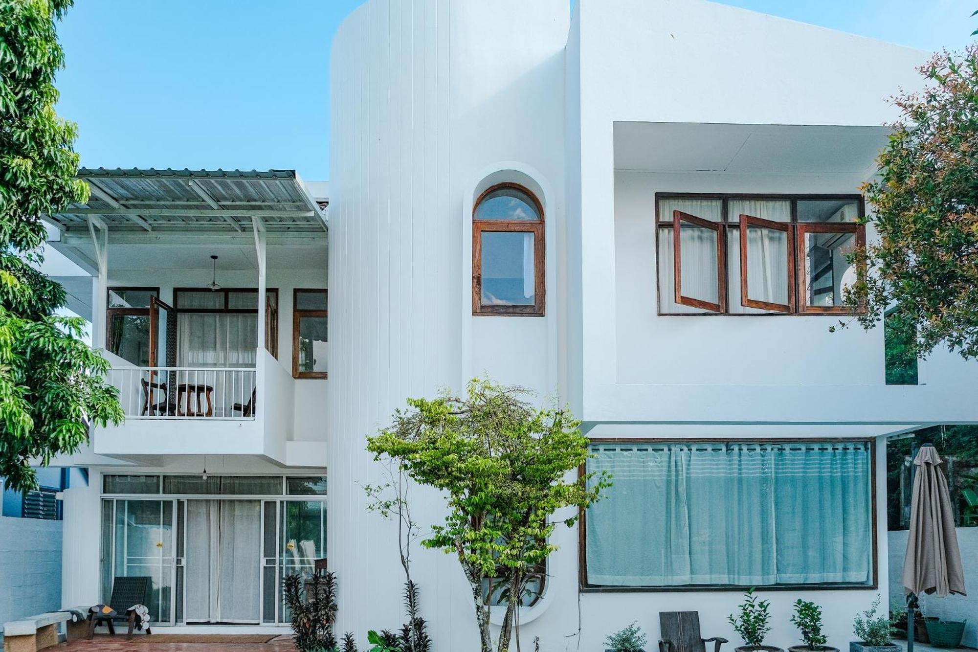 Villa Hug House Near Airport