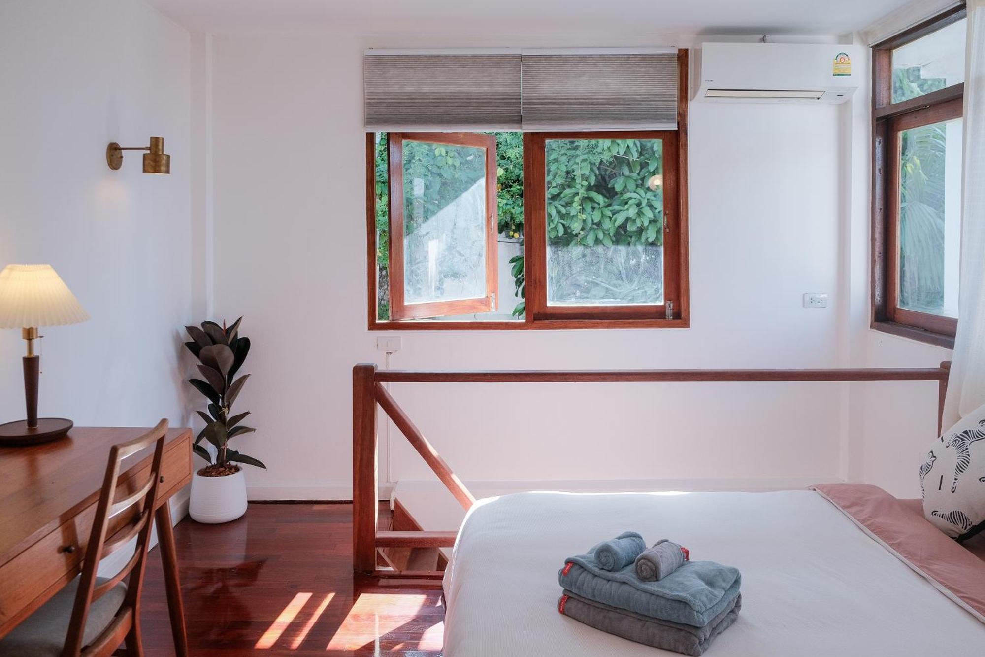 Villa Hug House Near Airport Chiang Mai