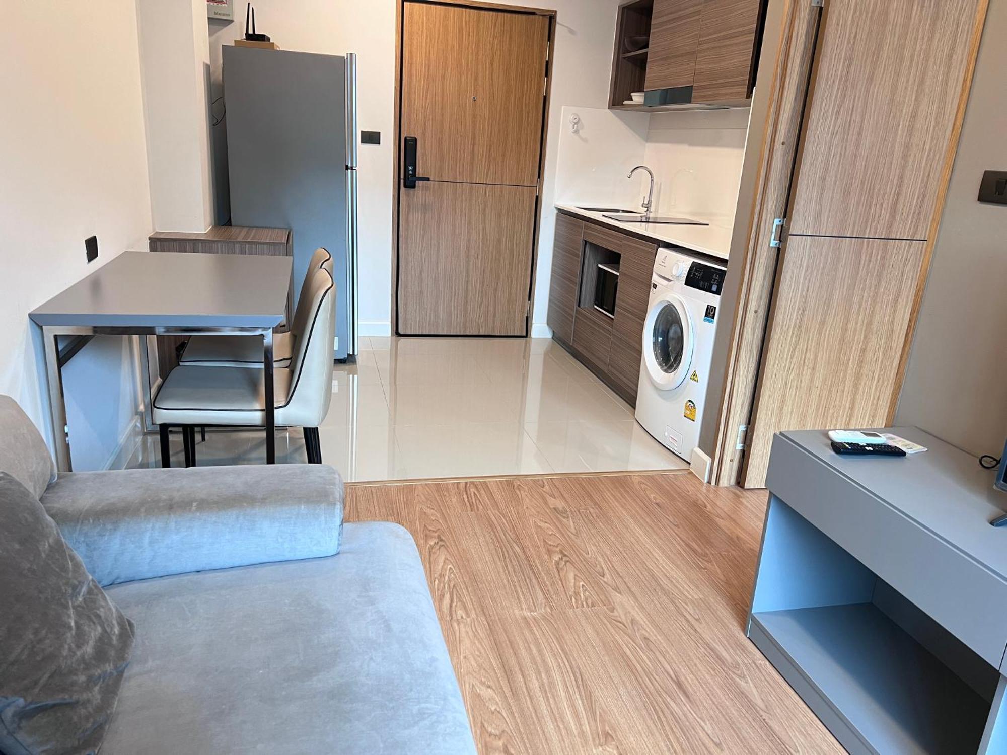 Arisecondo 泳池景观套房04号房 Apartment