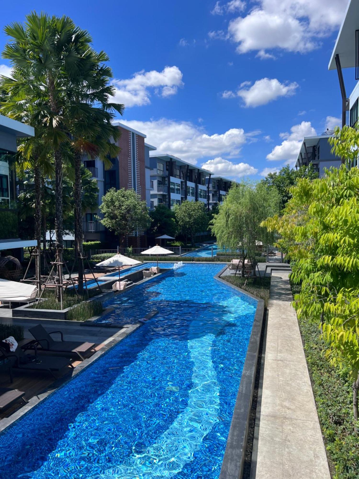 Apartment Arisecondo 泳池景观套房04号房 Chiang Mai