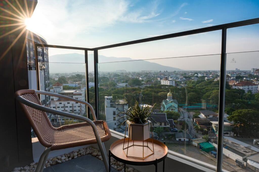 Apartment Good Luck At Astraskyriver Near Night Bazaar