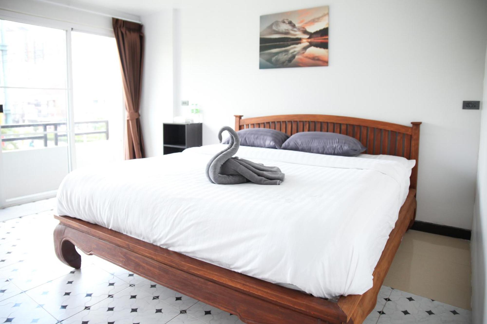 Hotel Near Airport Chiang Mai