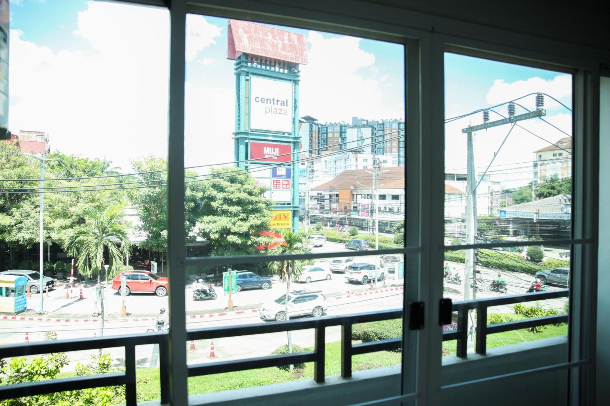 Near Airport Hotel 2*