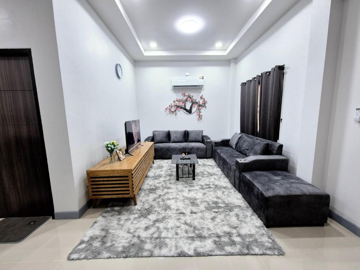 Villa We House หางดง 2 Chiang Mai