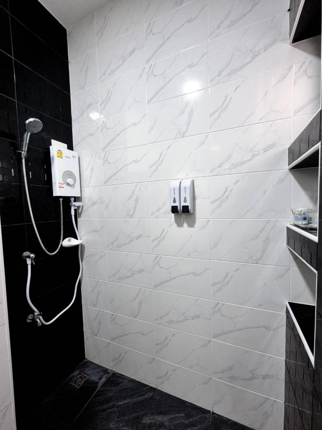 We House หางดง 2 Chiang Mai