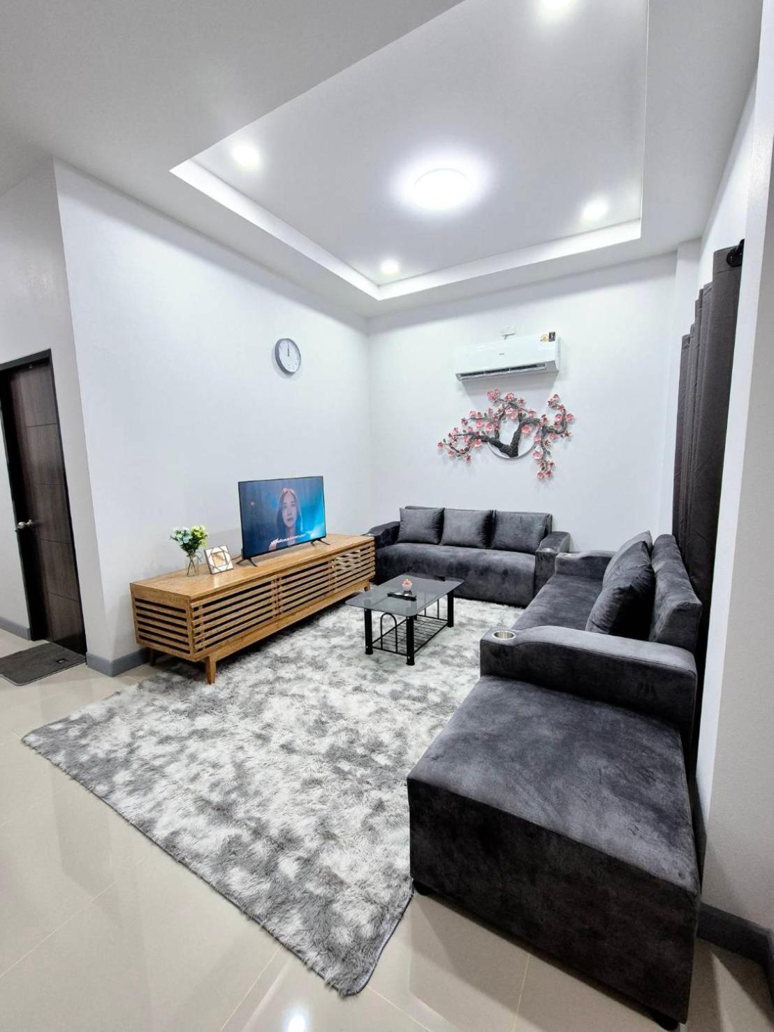 Villa We House หางดง 2 *