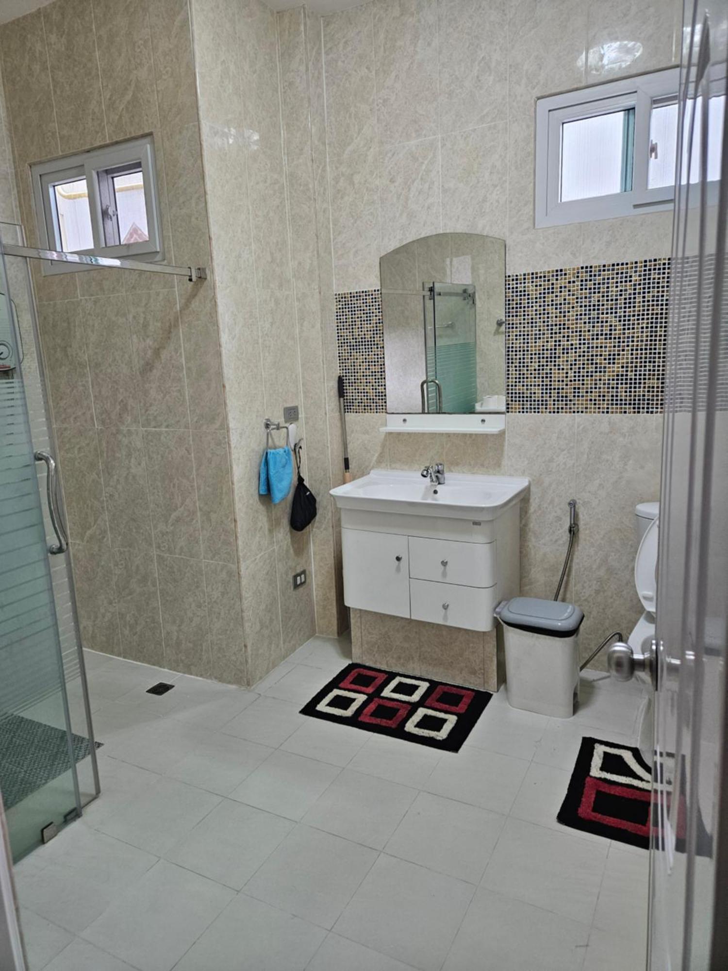 Separate House With Swimming Pool