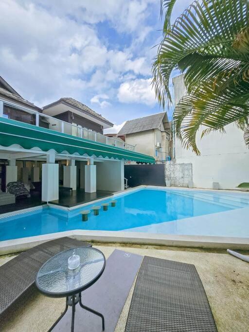 Siraburi Boutique Pool At Center Of Old Town