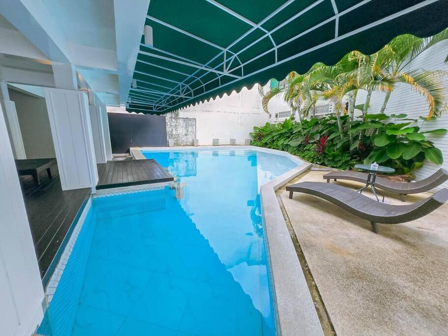 Villa Siraburi Boutique Pool At Center Of Old Town *