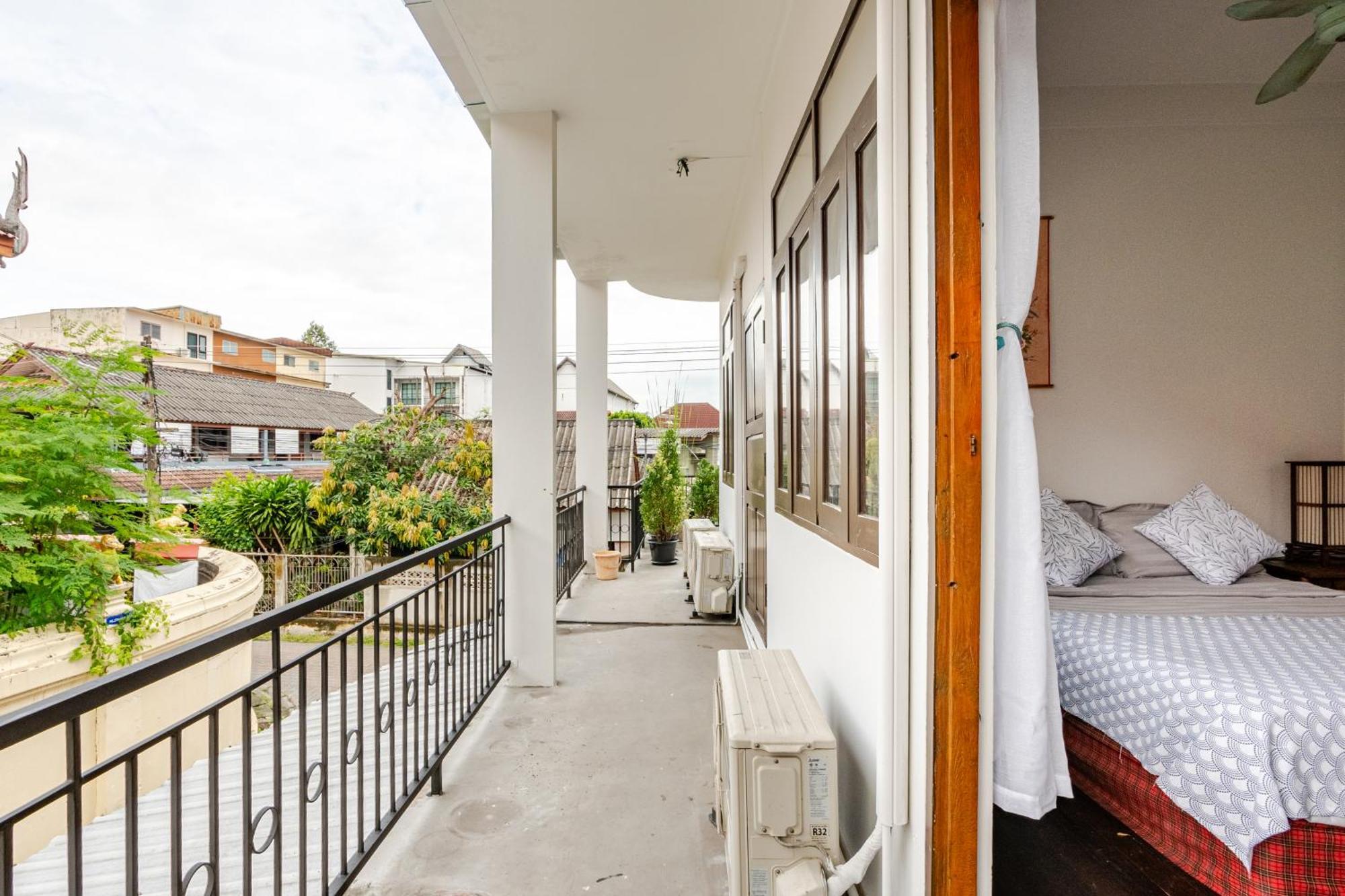 9 Pax Family Hill Sunset Temple View Street View Near Nimman T Apei Gate Old Town Villa *