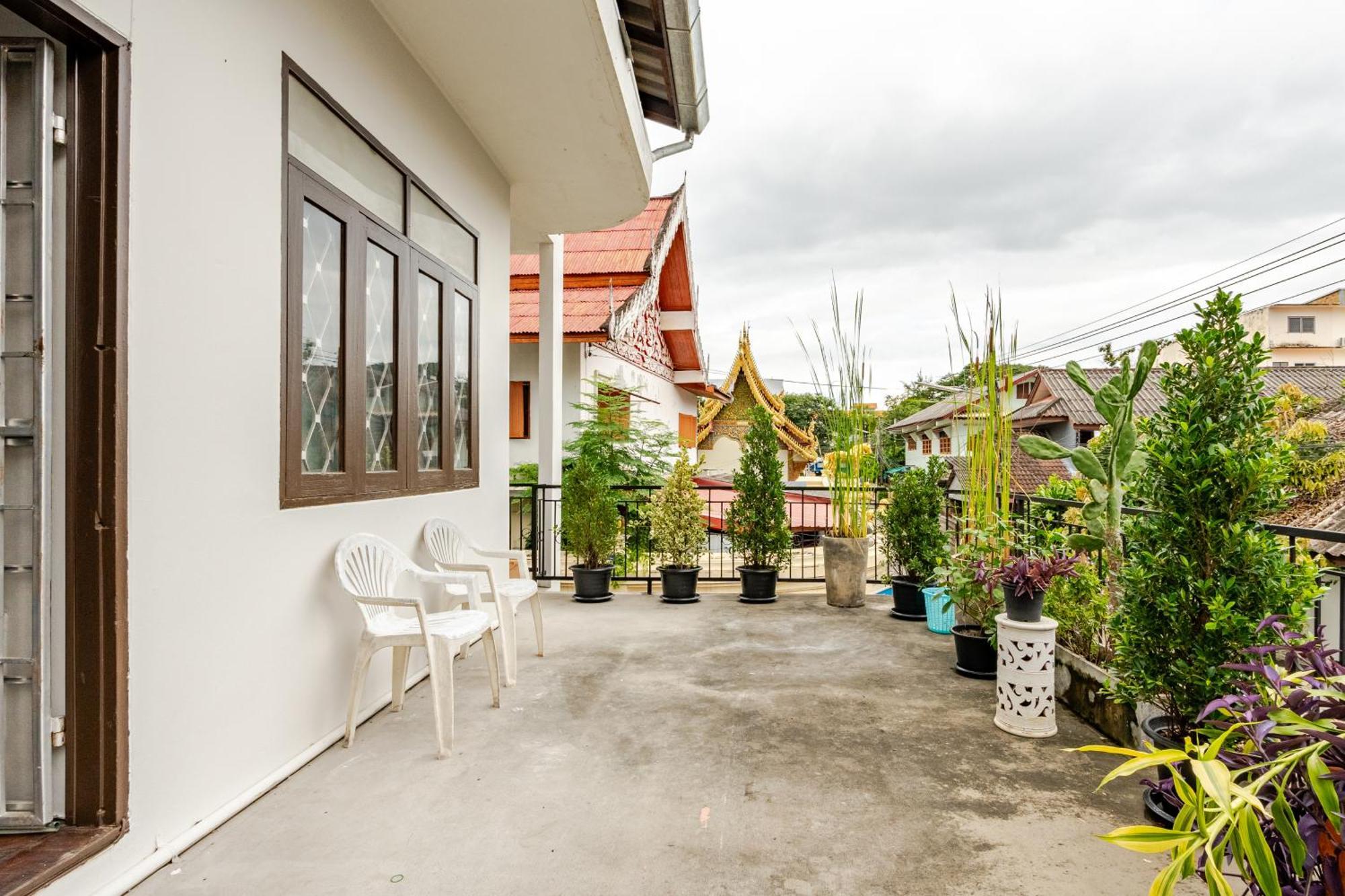 9 Pax Family Hill Sunset Temple View Street View Near Nimman T Apei Gate Old Town Villa Chiang Mai