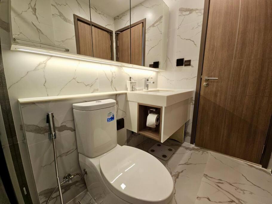 Astra Sky River 2bedrooms Modern Apartment Chiang Mai