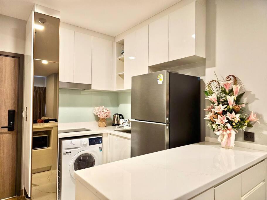 Astra Sky River 2bedrooms Modern Apartment