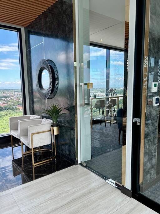 Astra Sky River 2bedrooms Modern Apartment *