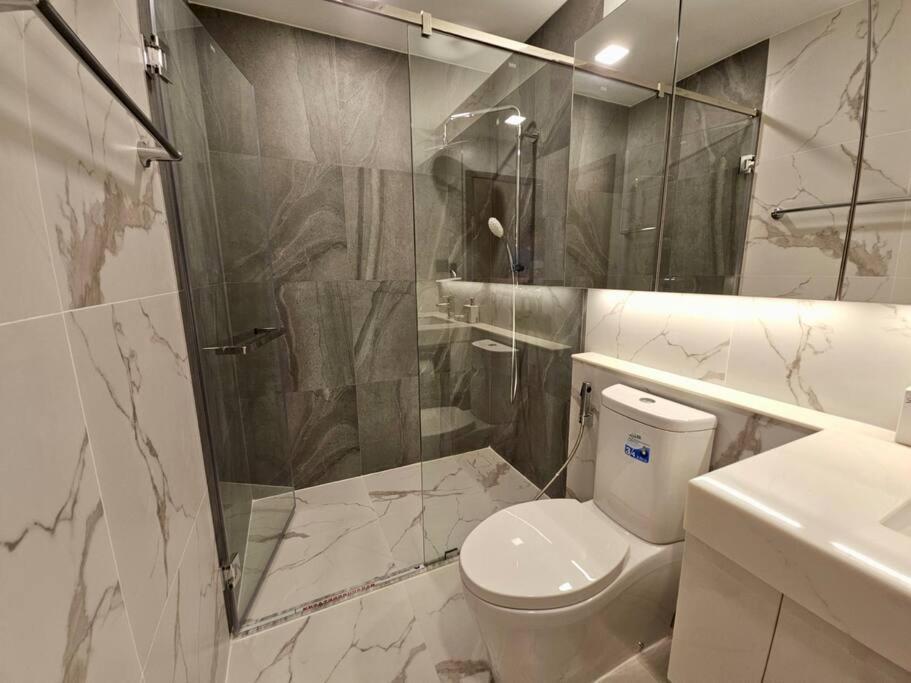 Astra Sky River 2bedrooms Modern