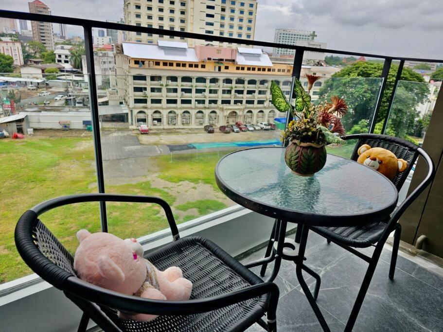 Astra Sky River 2bedrooms Modern Apartment *