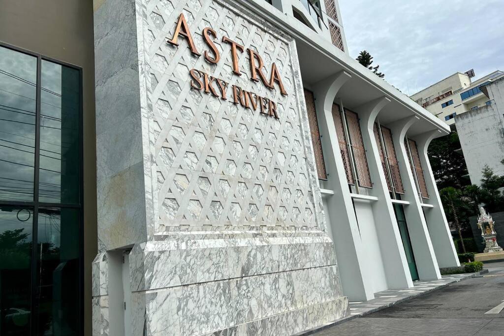 Apartment Astra Sky River 2bedrooms Modern Chiang Mai
