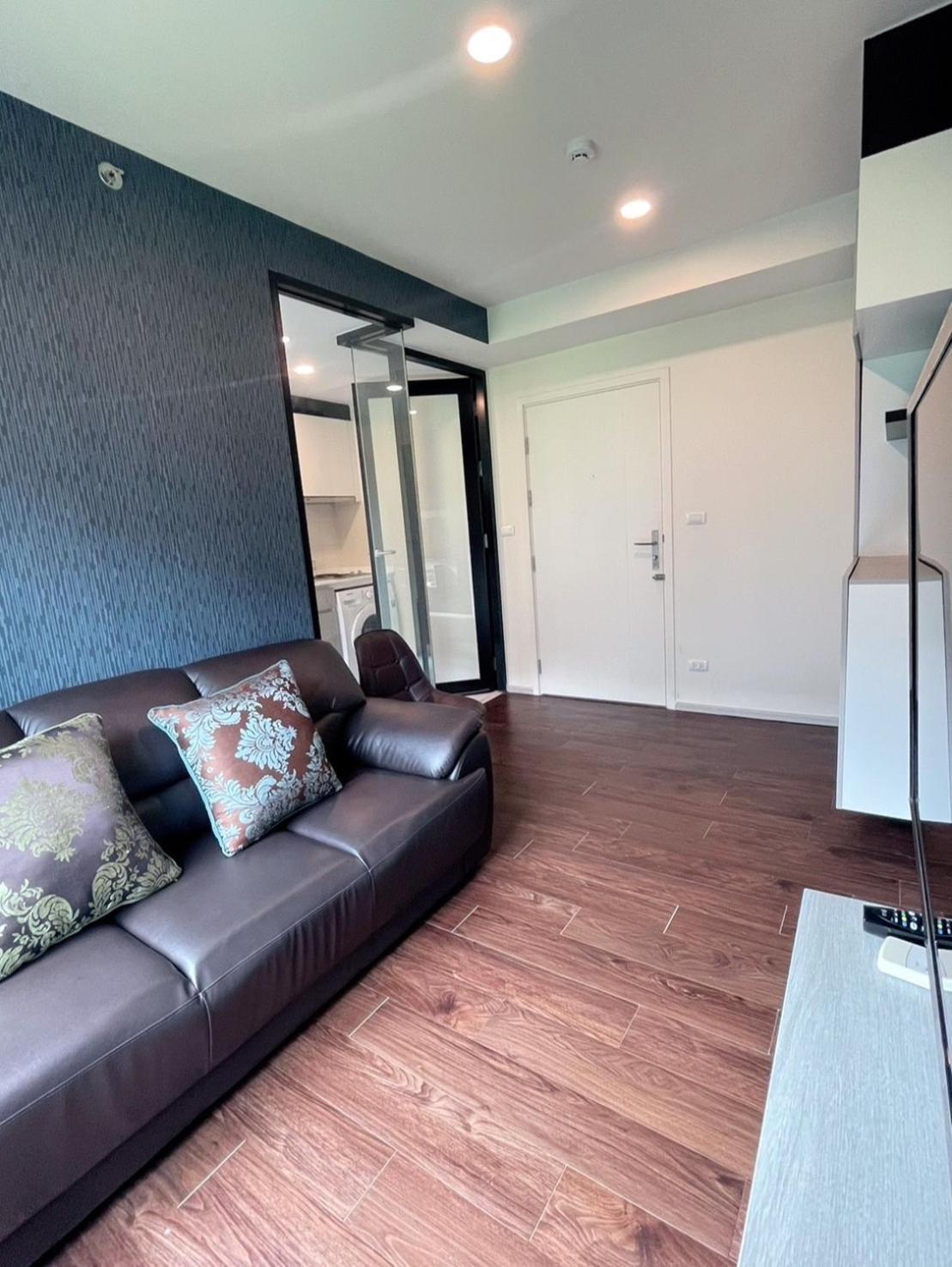 Escent Chiangmai A4 Apartment
