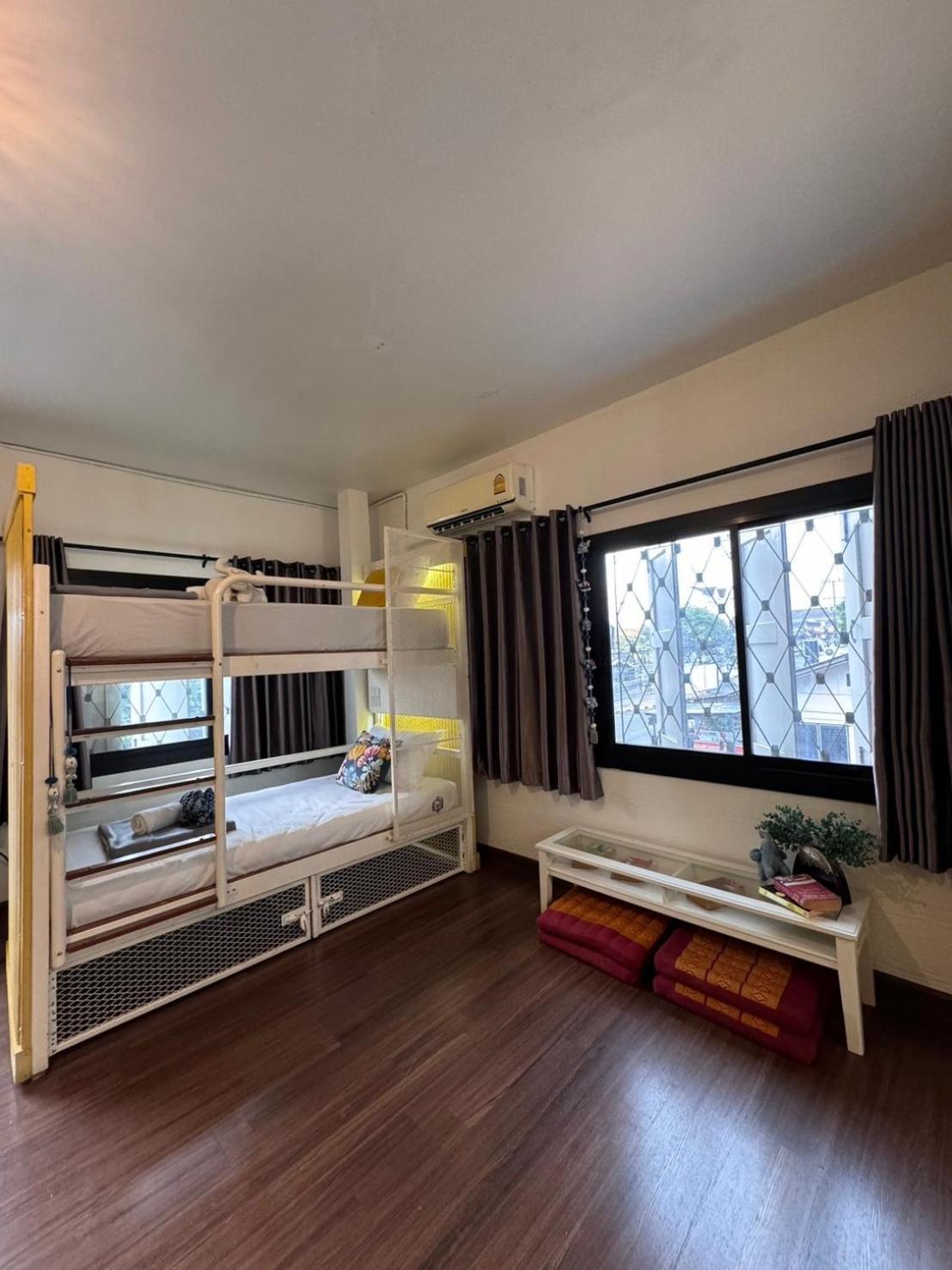 Chiza Chiangmai Hostel *