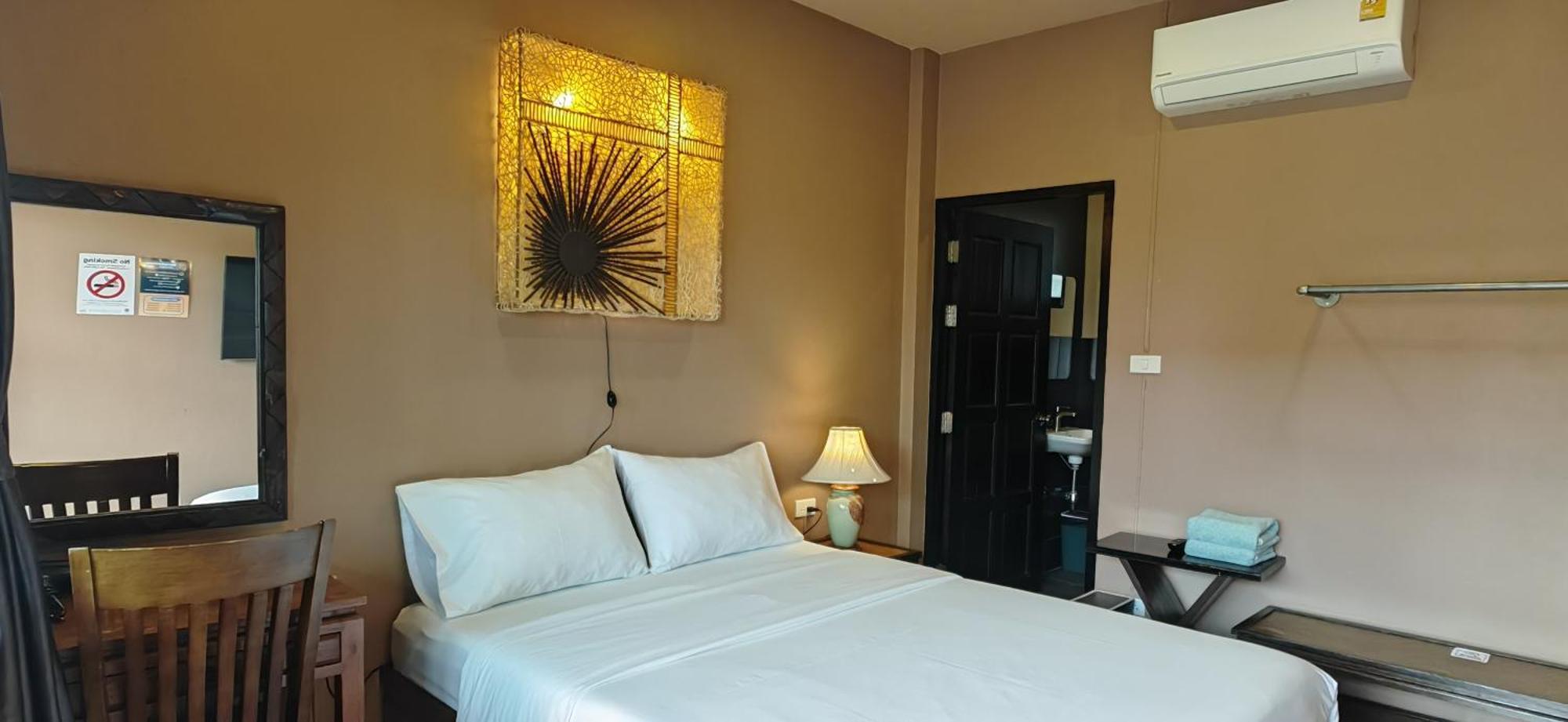 Hoh Guest house *