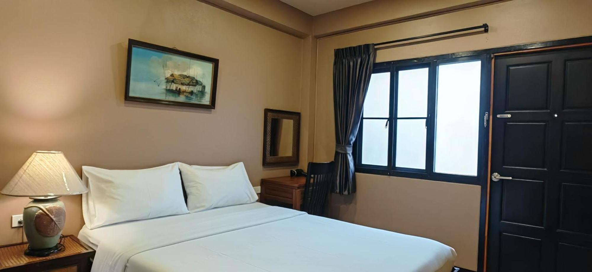Hoh Guest house *