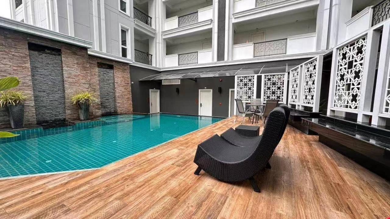 Appartement Spring 泳池景