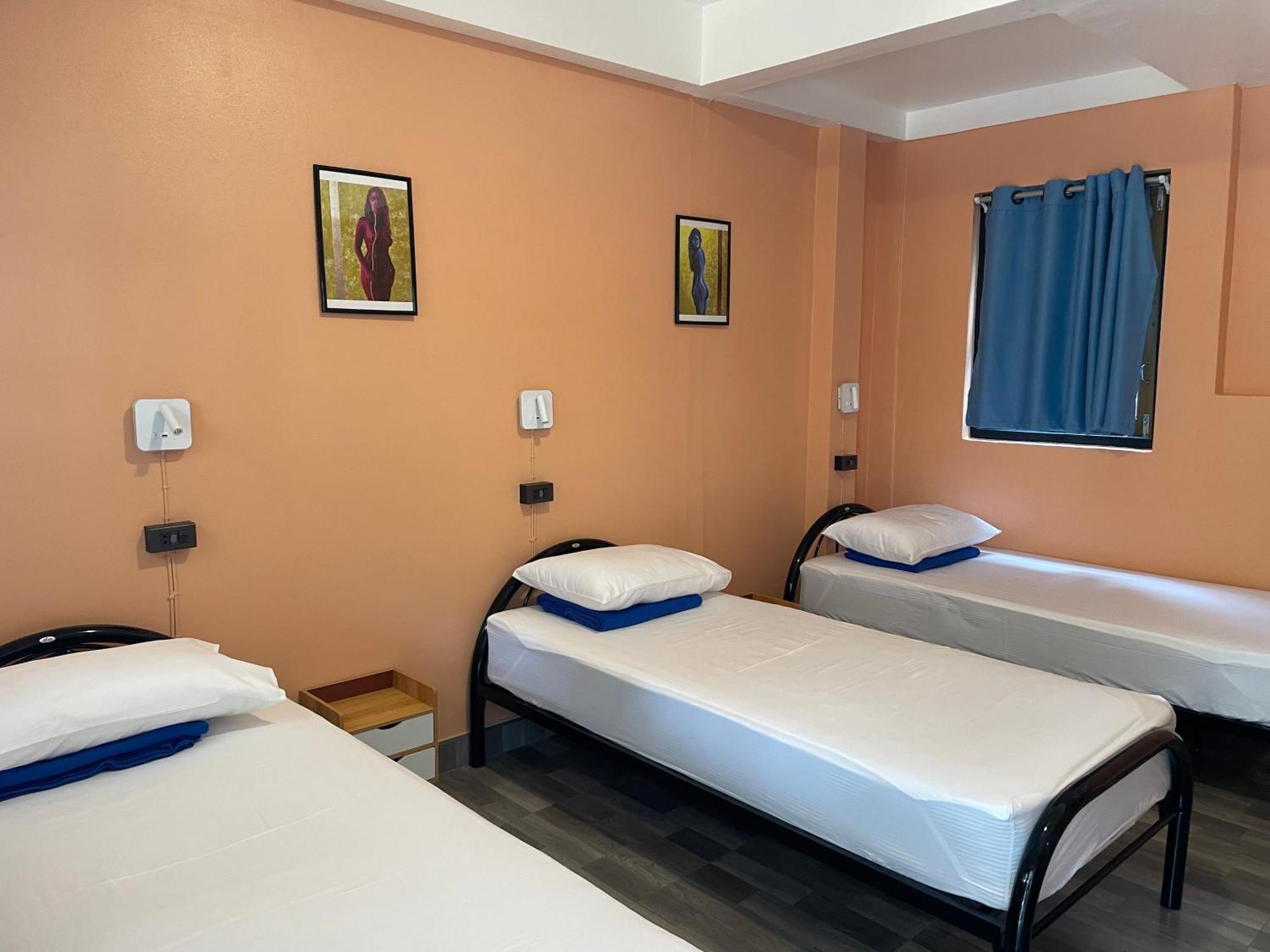 Revolution - Old Town Hostel