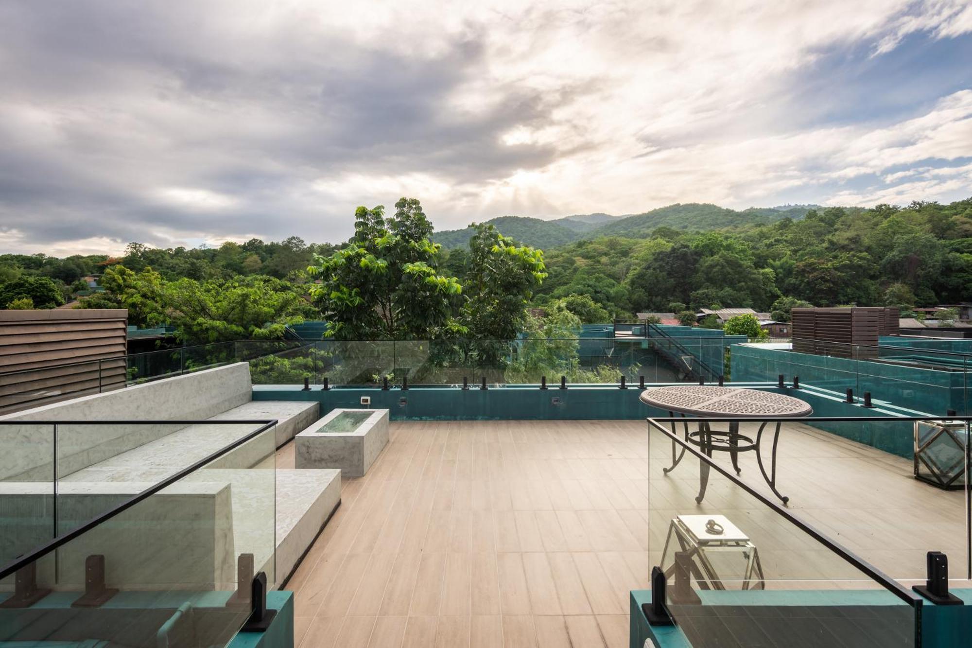 Apartment Cayla Private Chiang Mai