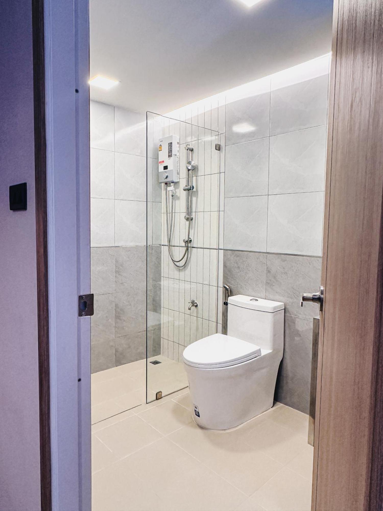 Common Living Apartment *