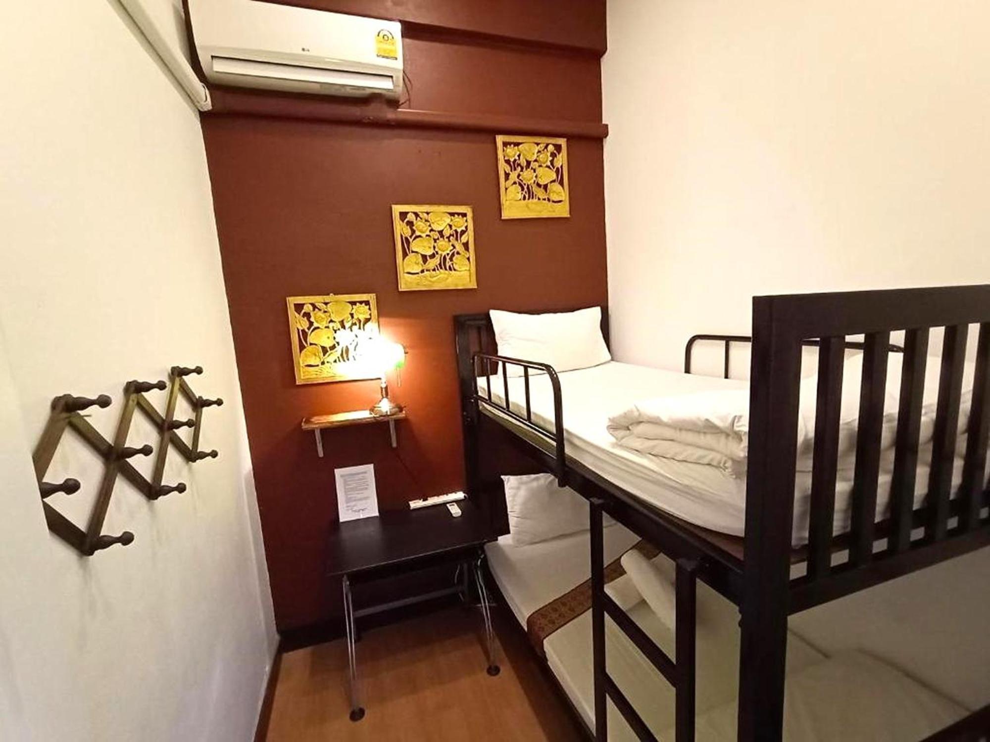 Hostel Ashi Poshtel