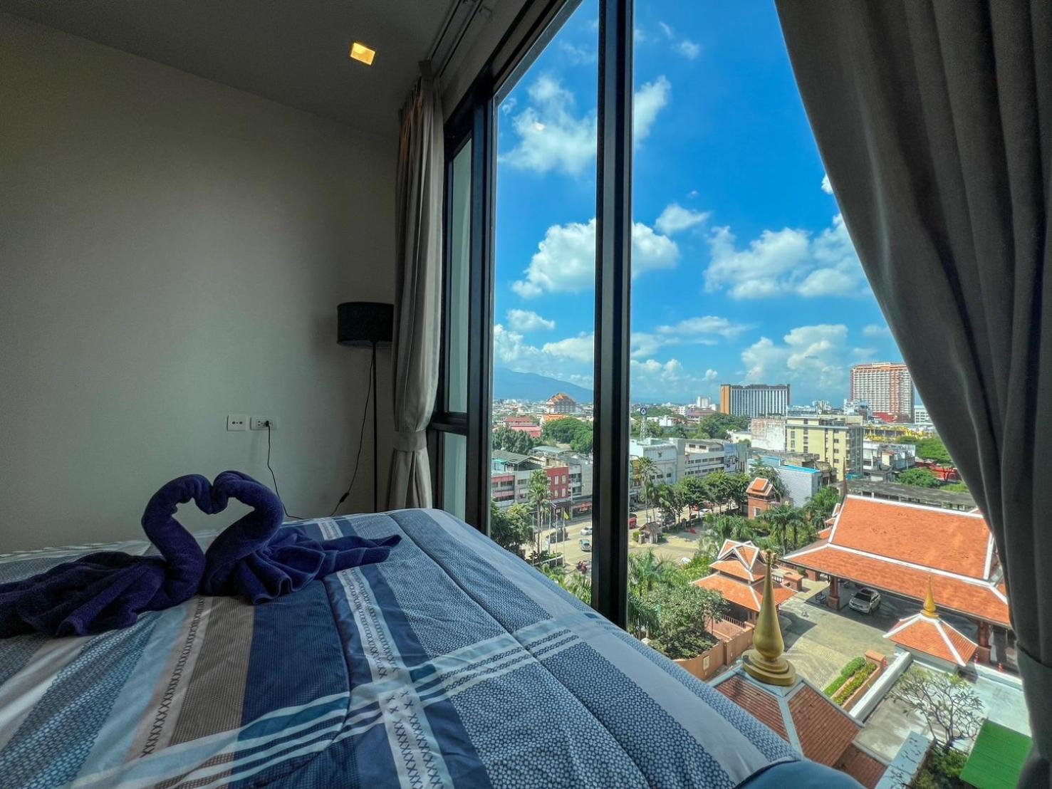 Apartment The Astra Luxury In Town *