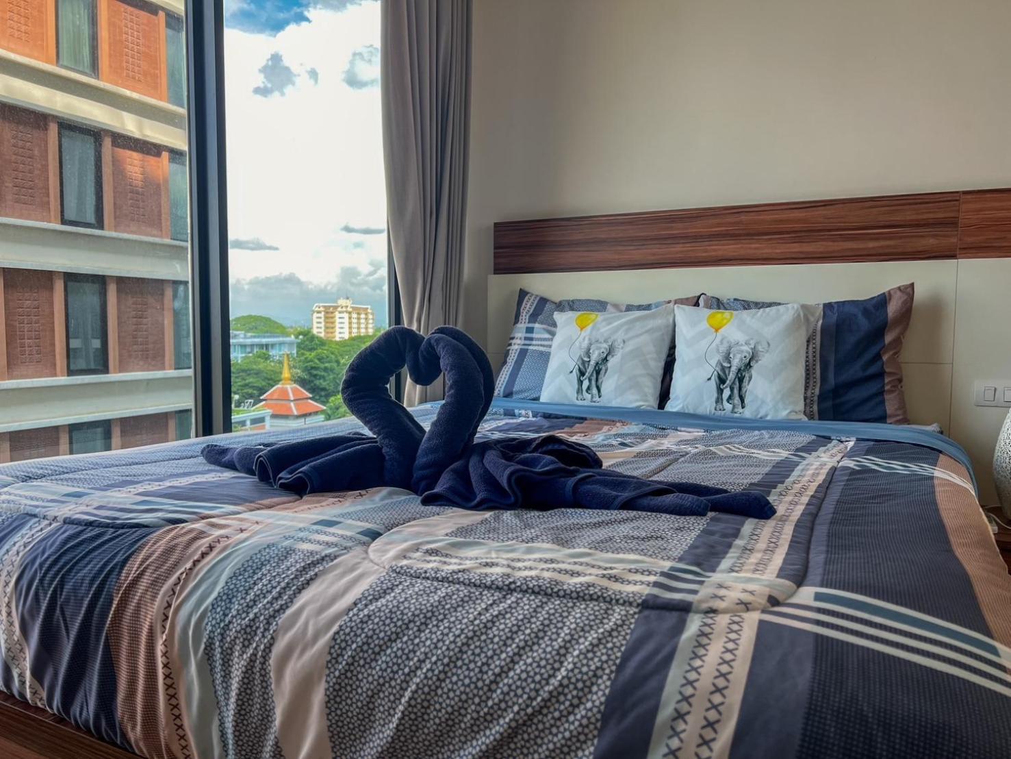 The Astra Luxury In Town Apartment Chiang Mai